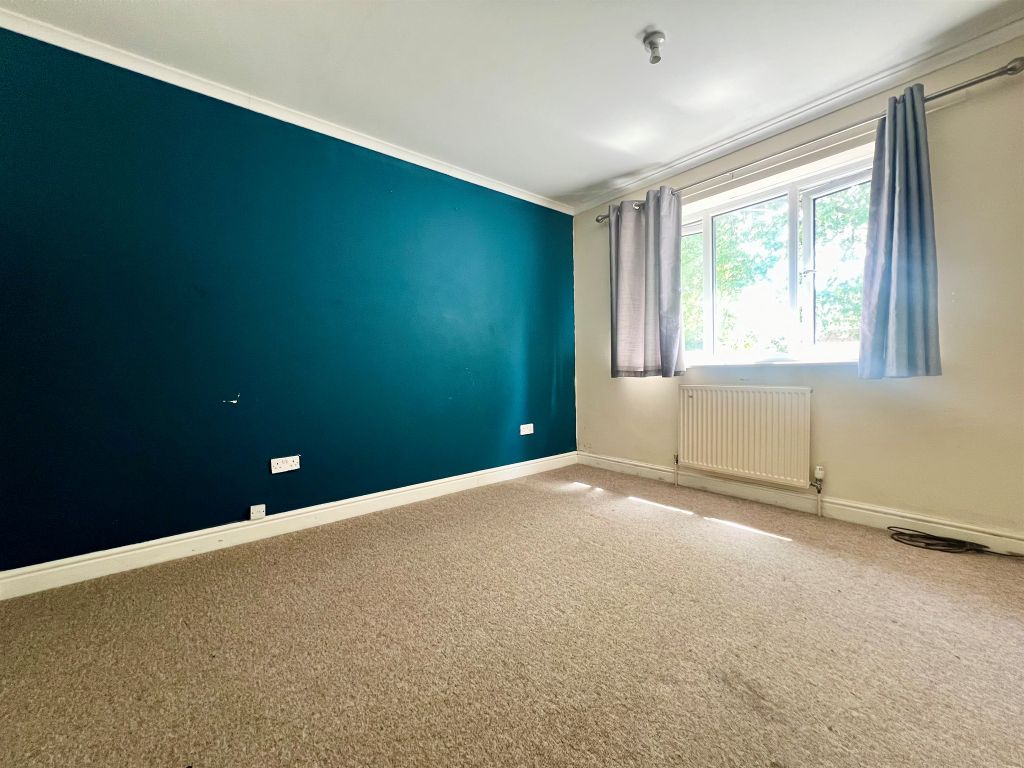 Additional image 7 of 3 bed semi-detached house for salePartridge Way, Old Sarum, Salisbury SP4