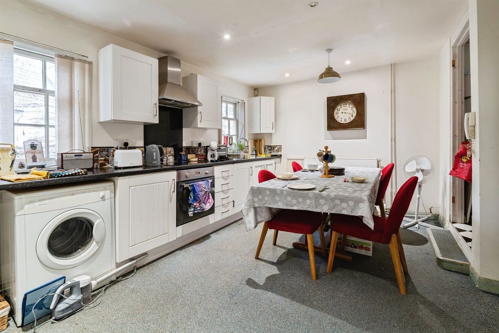 Additional image 6 of 3 bed semi-detached house for saleSt. Mary Street, Chippenham SN15