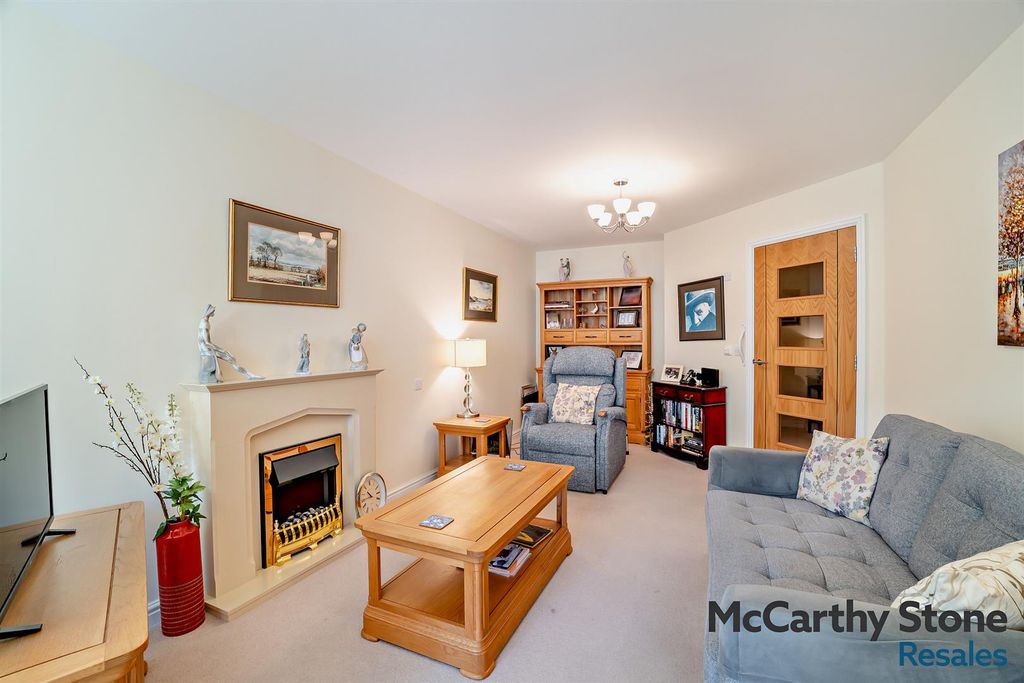 Additional image 4 of 1 bed flat for saleBowles Court, Westmead Lane, Chippenham, Wiltshire SN15