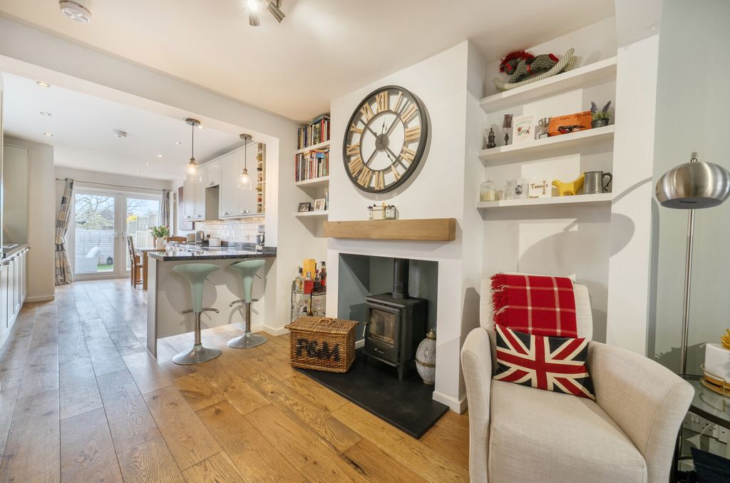 Additional image 8 of 2 bed end terrace house for saleRose Hill, Binfield, Bracknell RG42