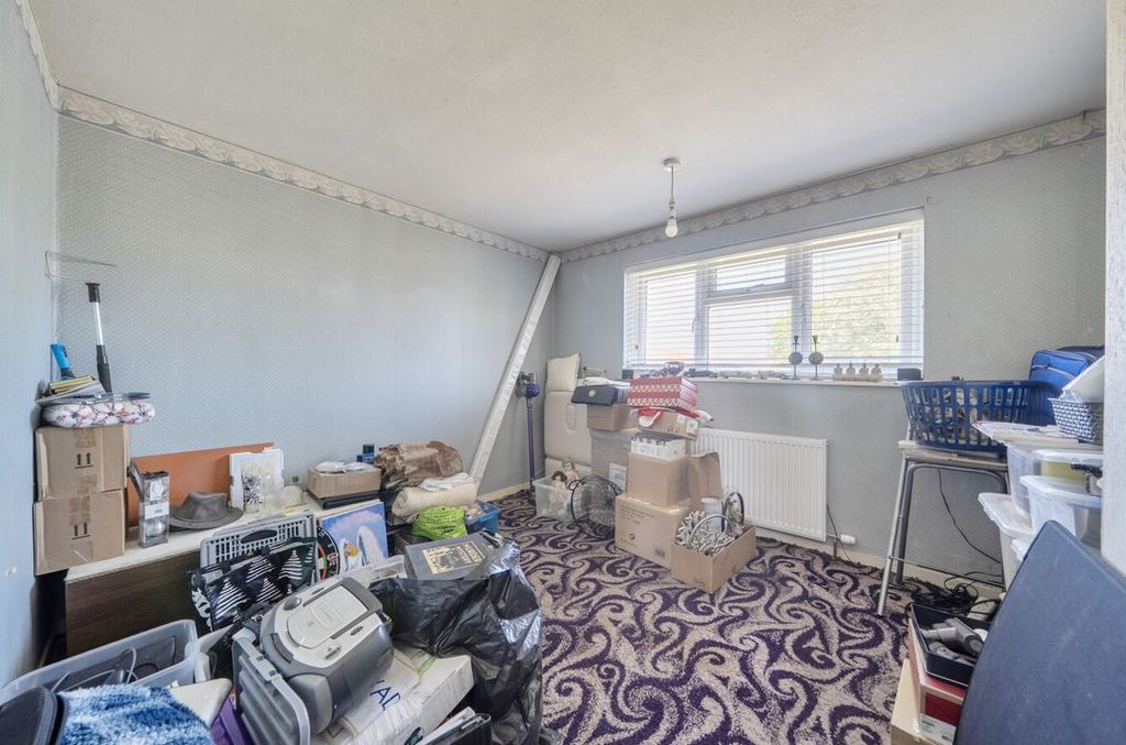Additional image 9 of 3 bed terraced house for saleKingsway Close, Park South, Swindon SN3