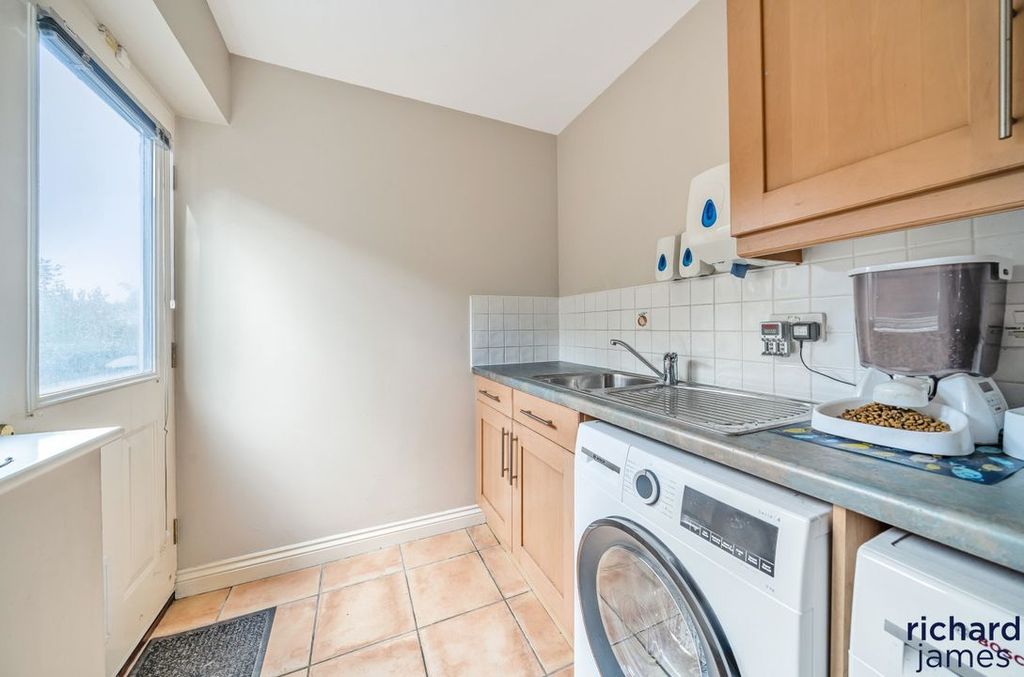 Additional image 14 of 5 bed detached house for saleOkus Road, Swindon SN1