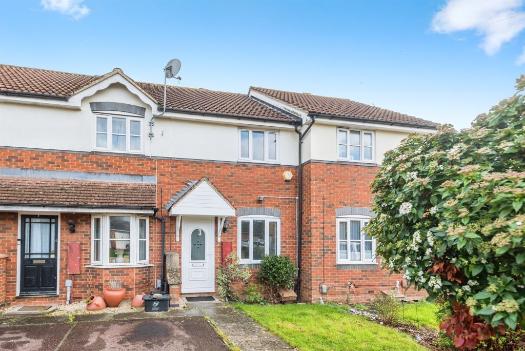 2 bed terraced house for saleHeaton Close, Swindon SN25