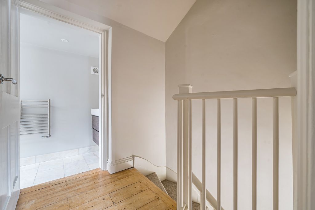 Additional image 10 of 2 bed terraced house for saleFive Alls Court, Marlborough SN8