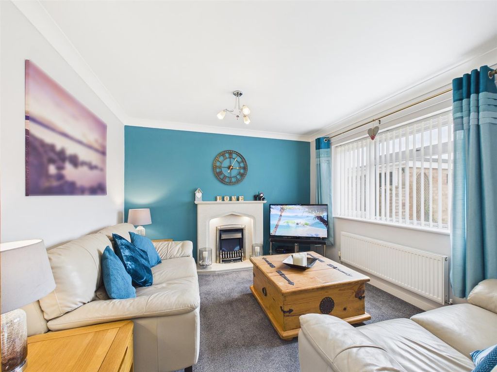 Additional image 3 of 3 bed detached house for salePage Close, Chippenham SN14