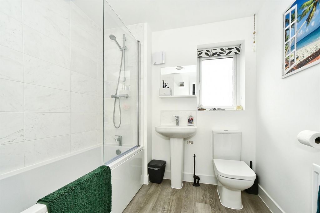 Additional image 14 of 4 bed detached house for saleBrook Close, Lyneham, Chippenham SN15
