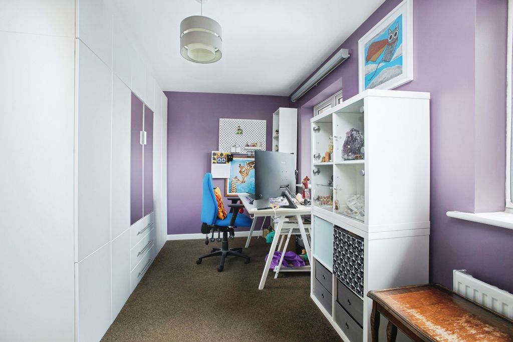 Additional image 14 of 2 bed semi-detached house for saleSherbourne Drive, Salisbury SP4