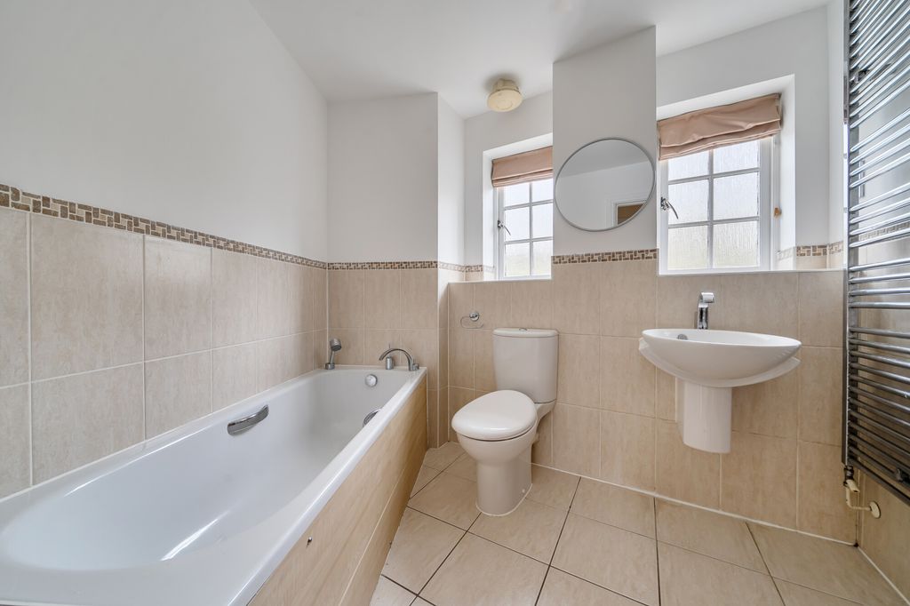 Additional image 12 of 6 bed detached house for saleHighgrove Avenue, Ascot SL5