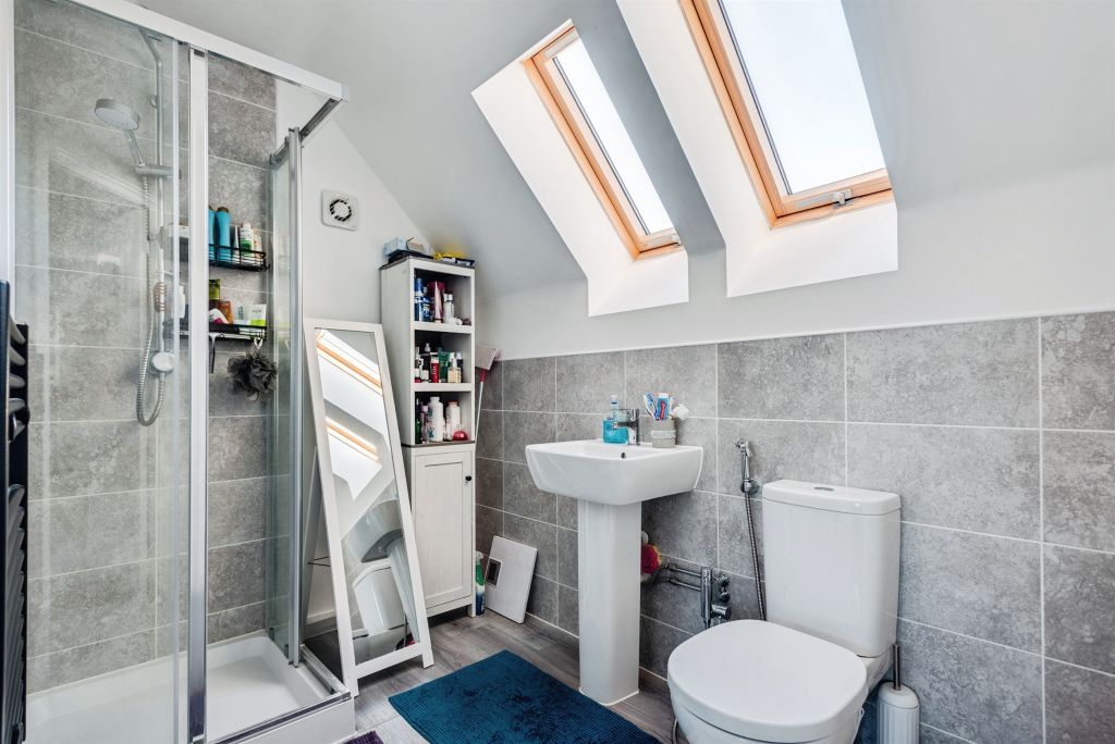 Additional image 7 of 4 bed semi-detached house for saleBrickworth Place, Swindon SN3