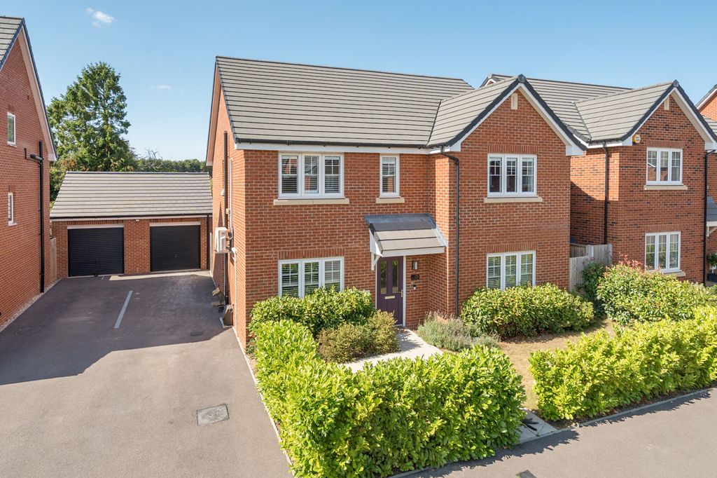 5 bed detached house for saleMelchester Road, Salisbury SP2