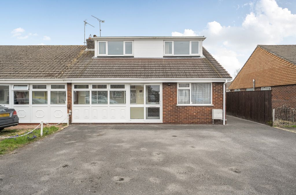 Additional image 11 of 4 bed semi-detached house for saleMedina Way, Stratton St Margaret, Swindon SN2
