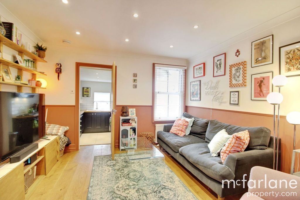 Additional image 7 of 2 bed terraced house for saleHyde Road, Upper Stratton SN2