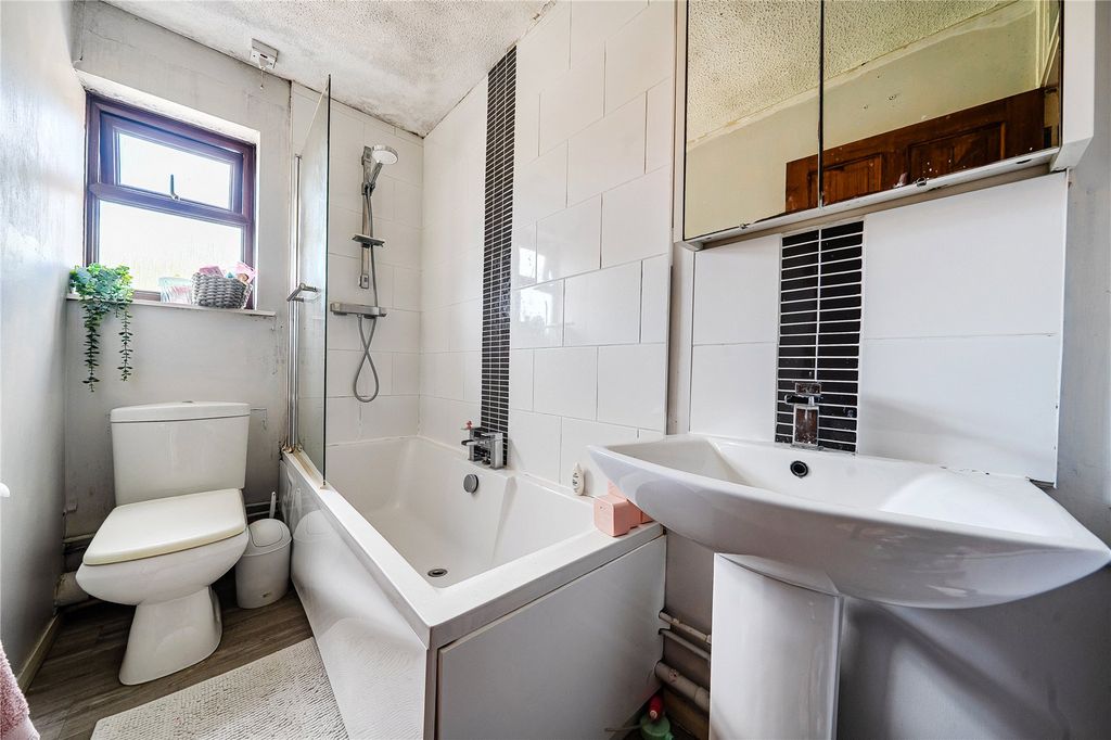 Additional image 8 of 2 bed end terrace house for saleRisingham Mead, Swindon SN5