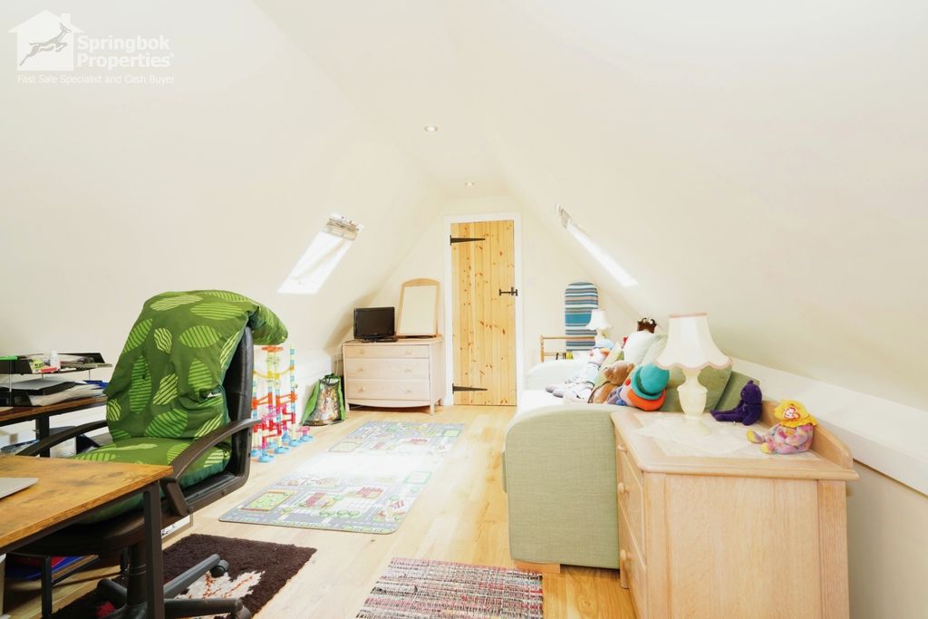 Additional image 11 of 4 bed terraced house for saleMill Street, Calne, Wiltshire SN11