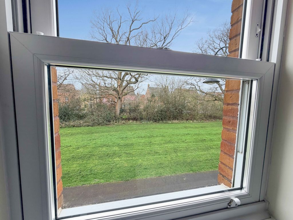 Additional image 19 of 5 bed detached house for saleEast Wichel Way, Swindon SN1