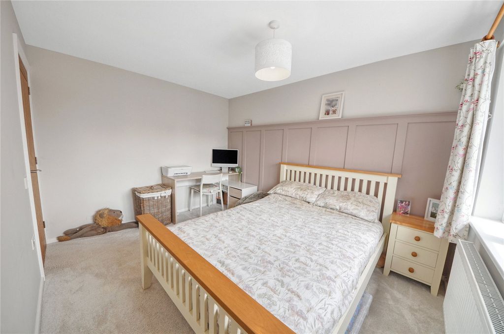 Additional image 18 of 4 bed detached house for saleGifford Road, Stratton, Swindon SN3
