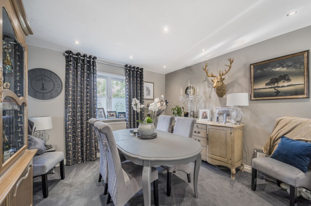 Additional image 4 of 4 bed detached house for saleBroome Manor Lane, Old Town, Swindon SN3