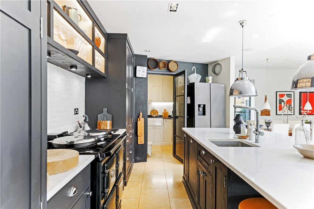 Additional image 2 of 3 bed detached house for saleLockeridge, Marlborough, Wiltshire SN8