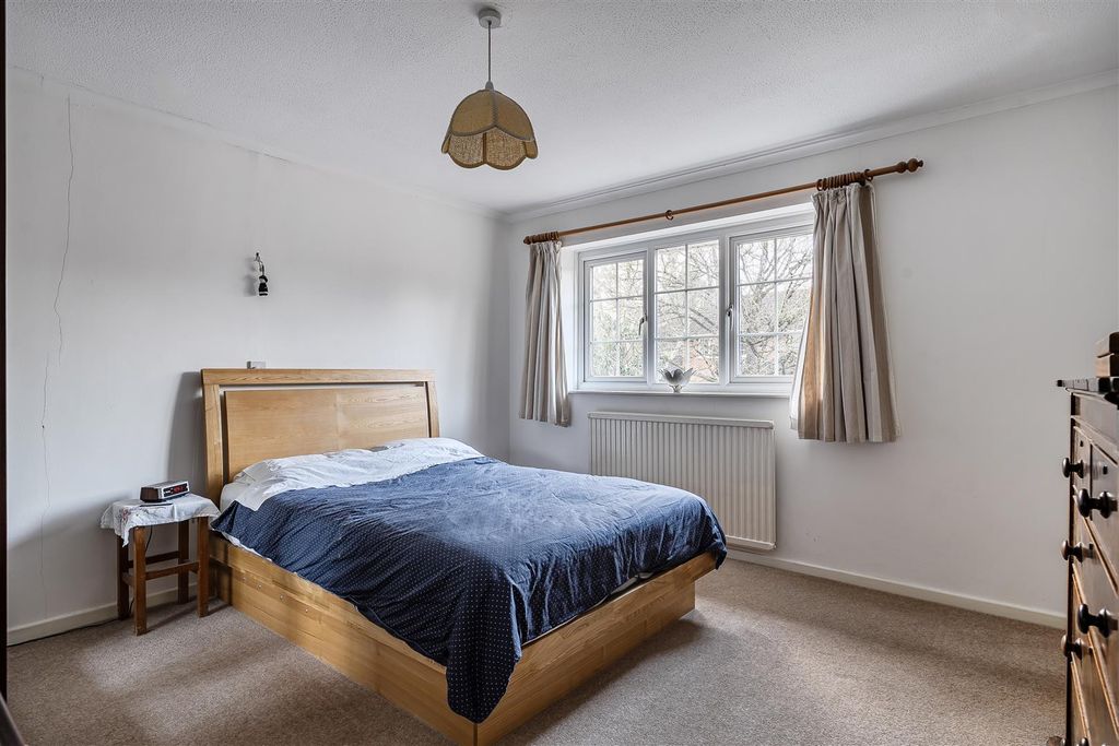 Additional image 7 of 4 bed detached house for saleOak Tree Close, Trowbridge BA14
