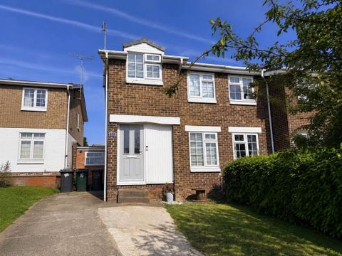Hardwick Close, Aston S26