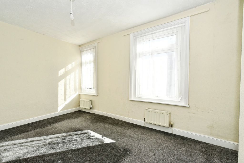 Additional image 10 of 2 bed terraced house for saleRayfield Grove, Swindon SN2