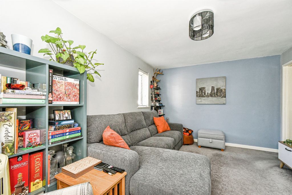 Additional image 6 of 2 bed flat for saleHelmsdale, Swindon SN25