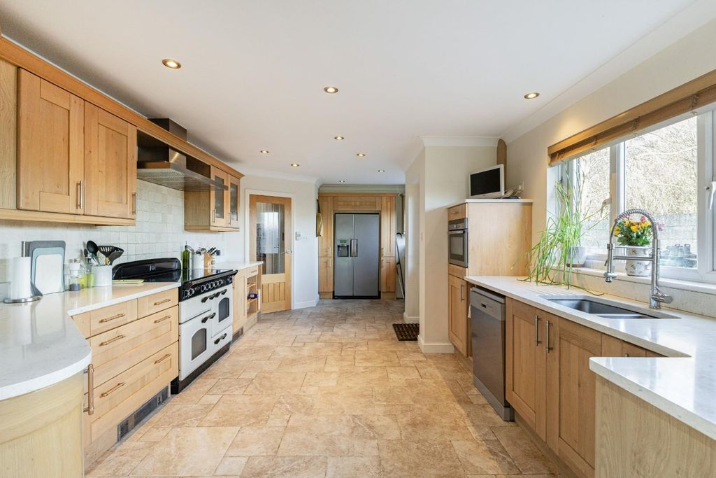 Additional image 8 of 5 bed property for saleChurch Lane, Figheldean, Salisbury SP4