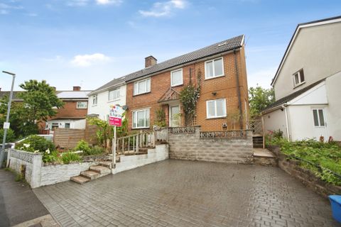 Morris Avenue, Llanishen, Cardiff CF14
