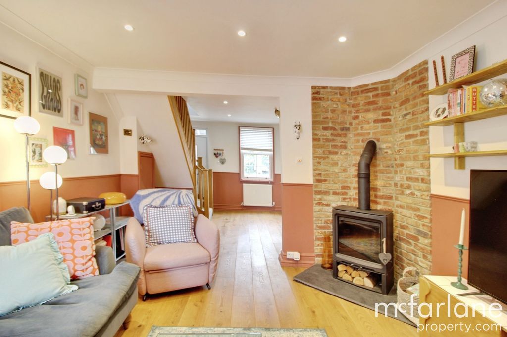 Additional image 8 of 2 bed terraced house for saleHyde Road, Upper Stratton SN2