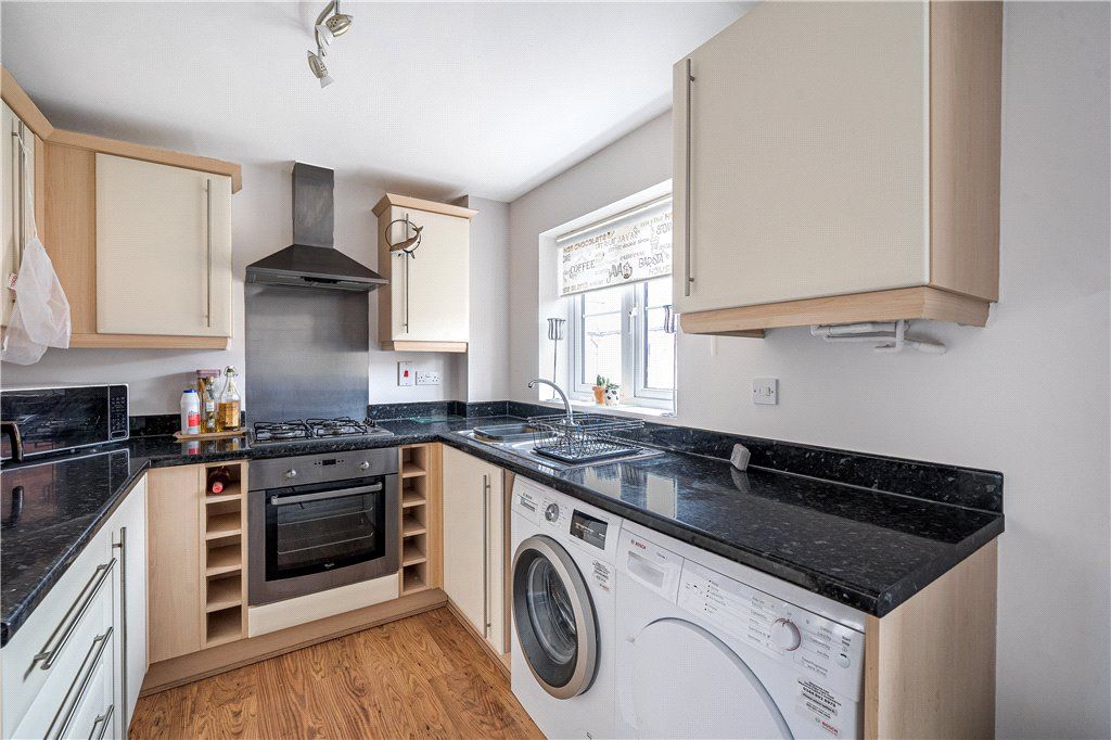 Additional image 3 of 2 bed maisonette for saleThe Robins, Bracknell RG12