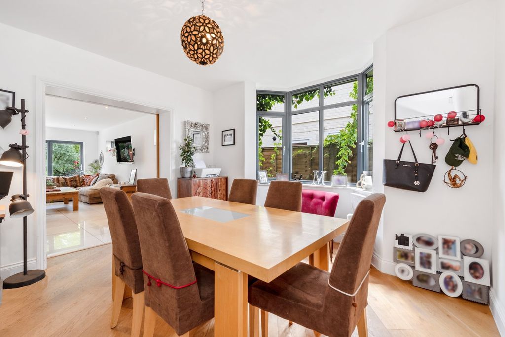 Additional image 6 of 4 bed detached house for saleThe Avenue, Ascot, Berkshire SL5