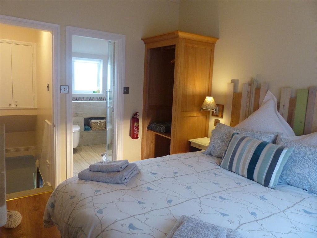 Additional image 17 of 1 bed terraced house for saleBridewell Street, Devizes SN10