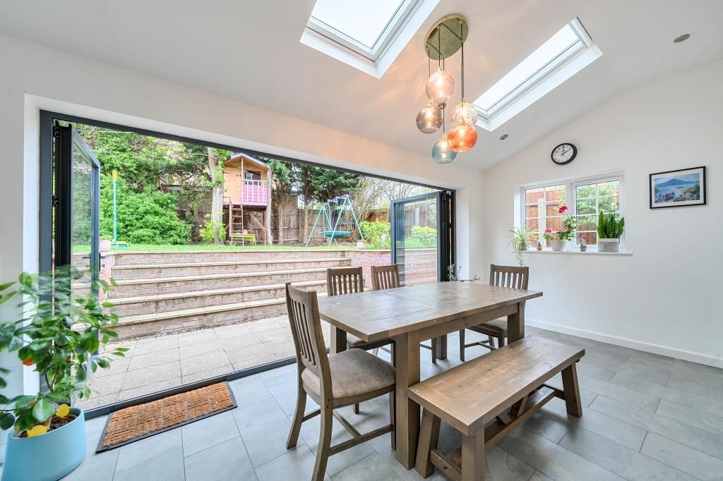 Additional image 7 of 6 bed detached house for saleFennel Close, Swindon SN2