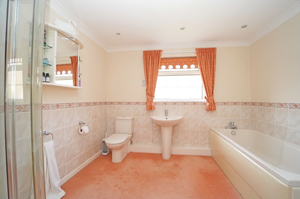 Additional image 10 of 4 bed detached house for saleBiddel Springs, Highworth SN6