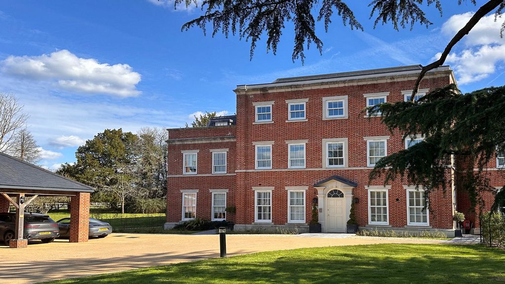 Additional image 19 of 2 bed flat for saleWinkfield Park Winkfield Row Bracknell, Berkshire RG42