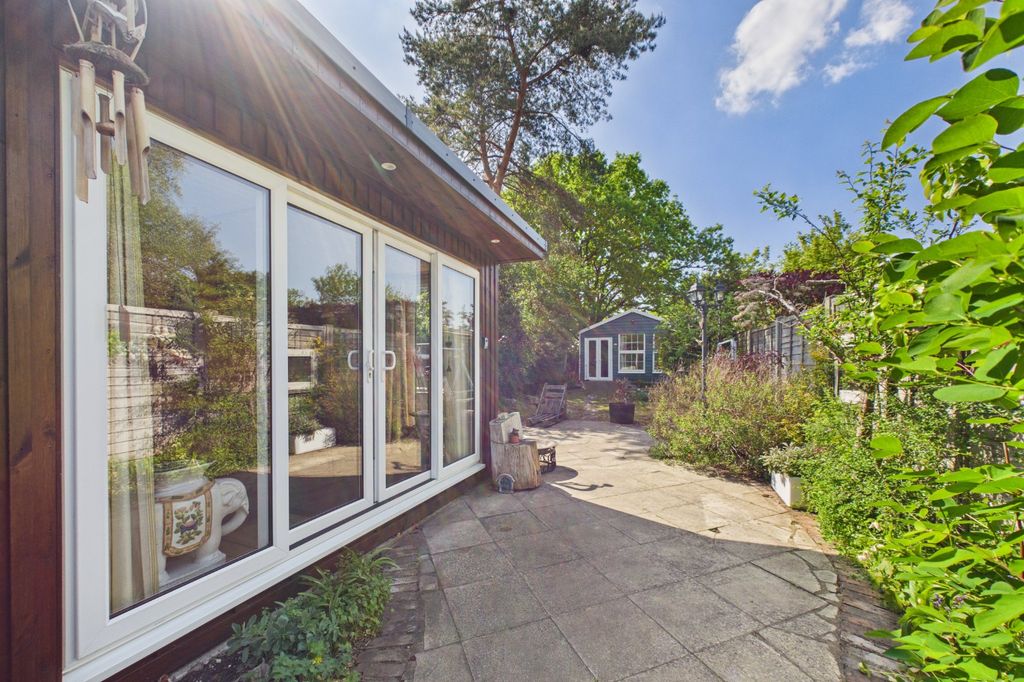 Additional image 17 of 2 bed semi-detached house for saleBranksome Hill Road, College Town, Sandhurst, Berkshire GU47