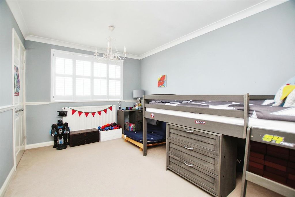 Additional image 20 of 4 bed detached house for saleThe Maltings, Wanborough, Swindon SN4