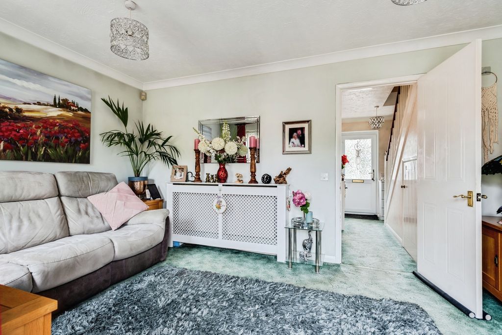 Additional image 8 of 2 bed terraced house for salePasture Close, Swindon, Wiltshire SN2