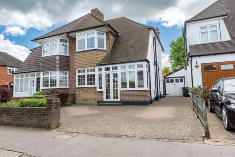 Douglas Drive, Shirley, Croydon CR0