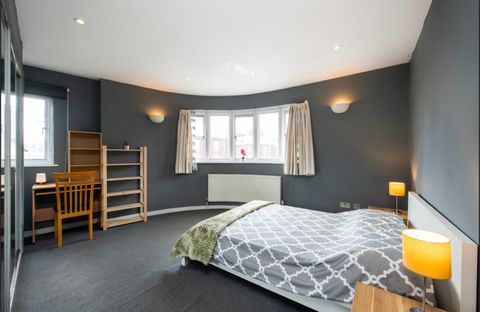 Kings Road, London SW10, Room to rent