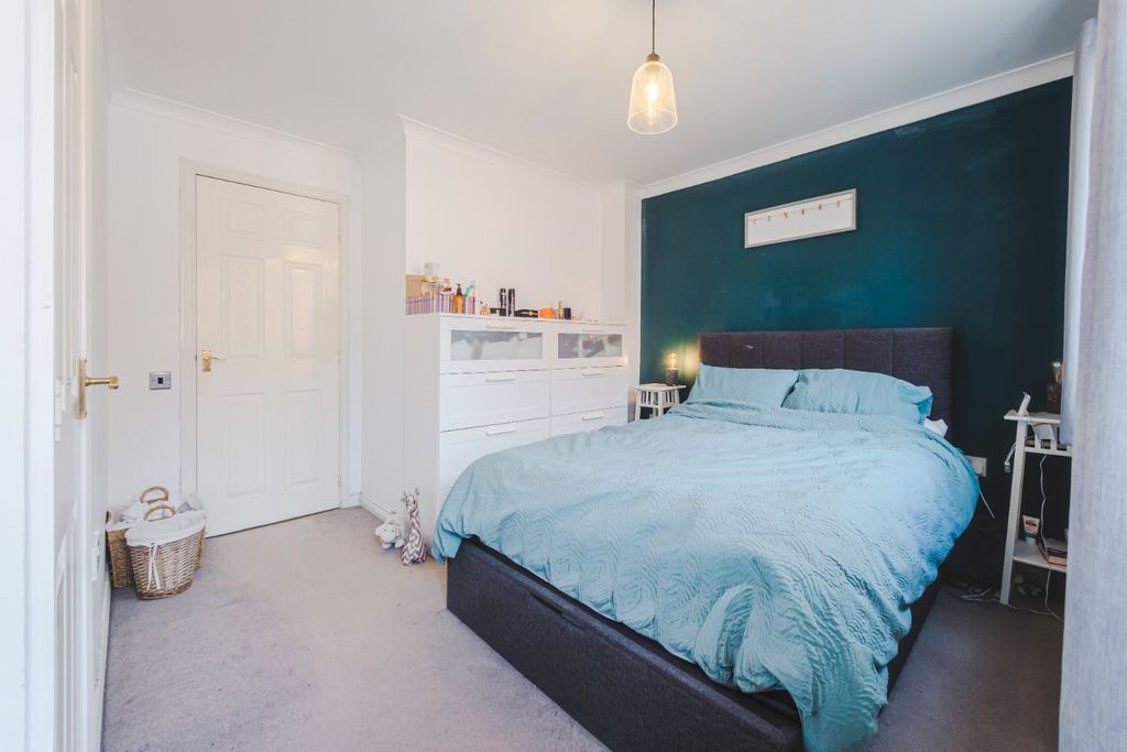 Additional image 7 of 3 bed end terrace house for saleWinton Road, Swindon, Wiltshire SN3