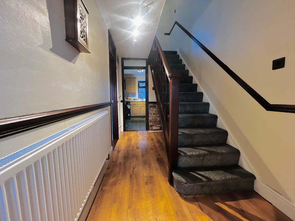Additional image 2 of 3 bed terraced house for saleHumber Way, Sandhurst GU47