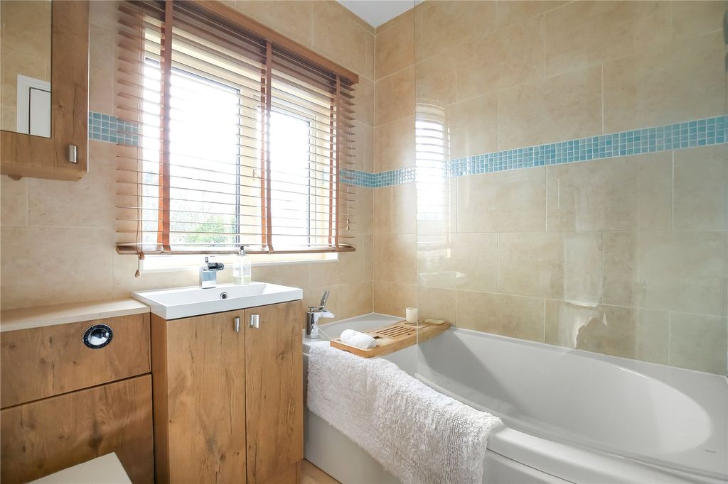 Additional image 10 of 4 bed country house for saleCanada Road, West Wellow, Romsey, Hampshire SO51