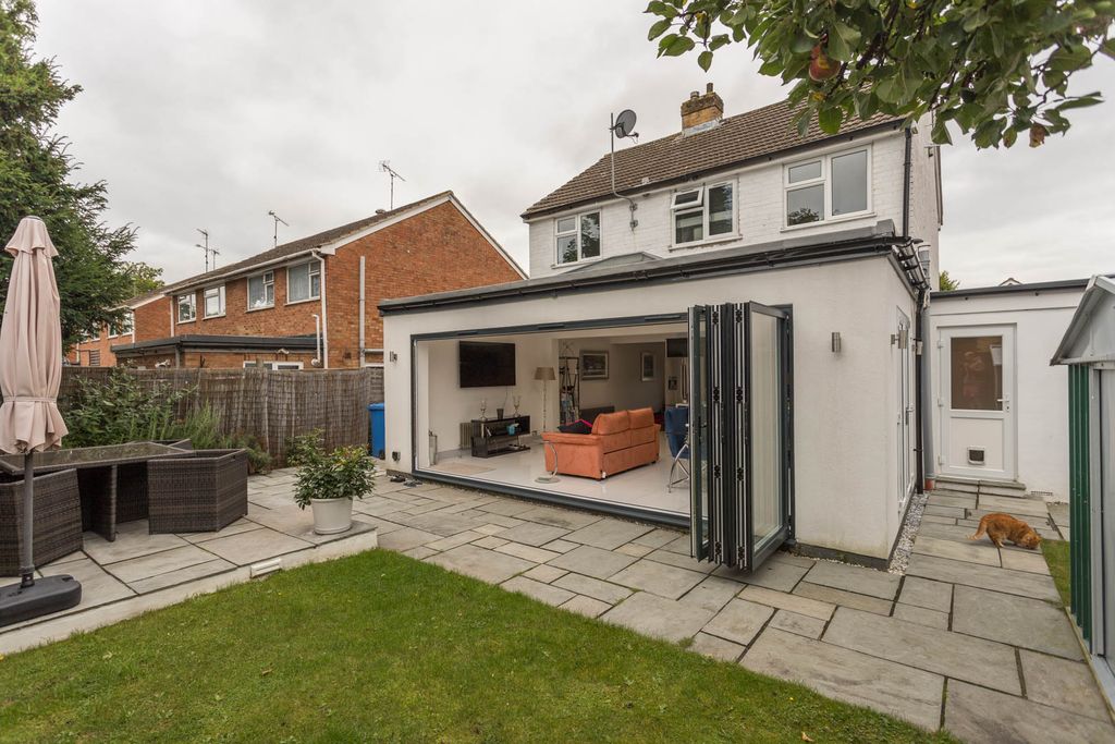 Additional image 2 of 3 bed detached house for saleMansfield Place, Ascot, Berkshire SL5