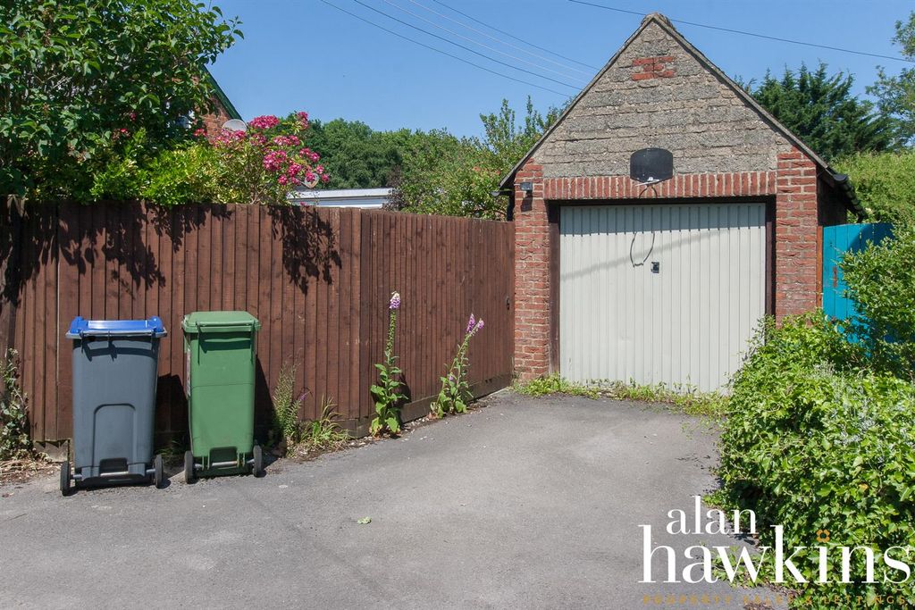 Additional image 9 of 2 bed semi-detached house for saleChurch Lane, Lyneham SN15