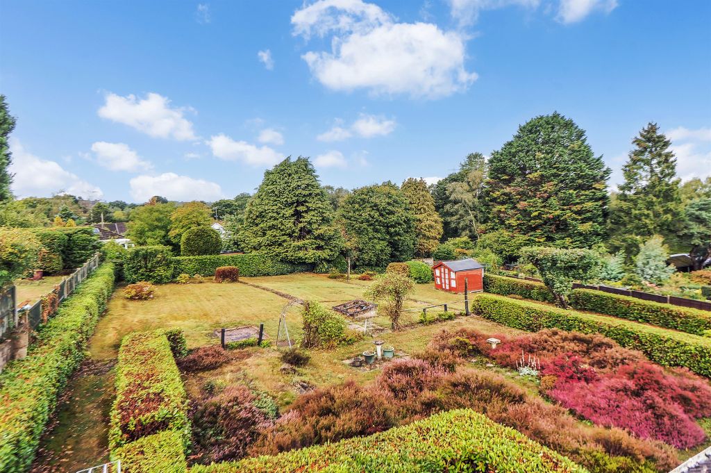 Additional image 2 of 4 bed detached bungalow for saleOakleigh Drive, Landford, Salisbury SP5