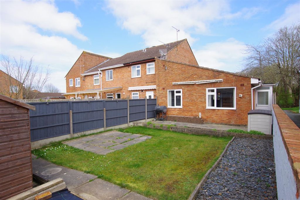 Additional image 9 of 2 bed bungalow for saleChalgrove Field, Freshbrook, Swindon SN5
