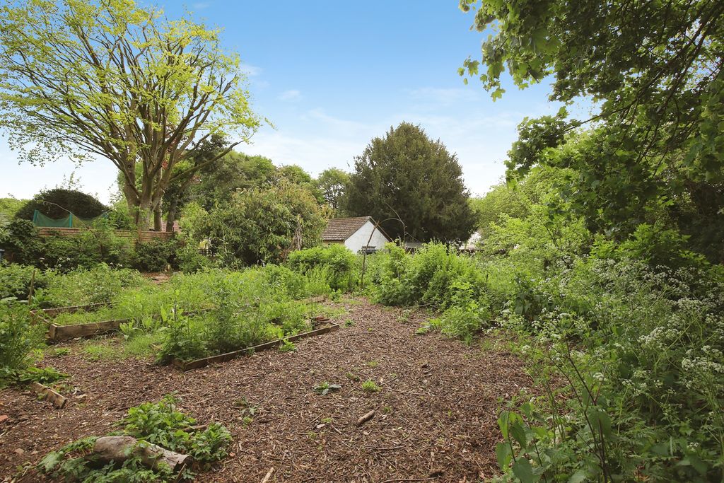 Additional image 15 of 2 bed detached house for saleBeechfield, Salisbury SP4