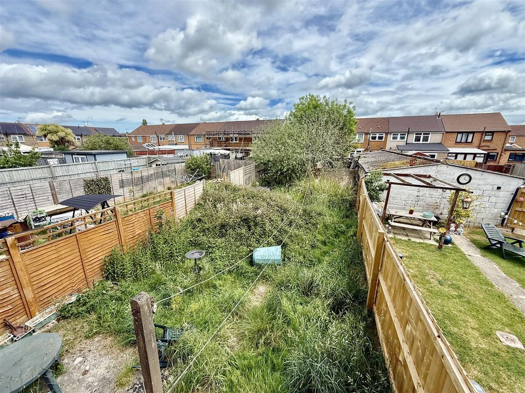 Additional image 10 of 3 bed property for saleGrantley Close, Swindon SN3