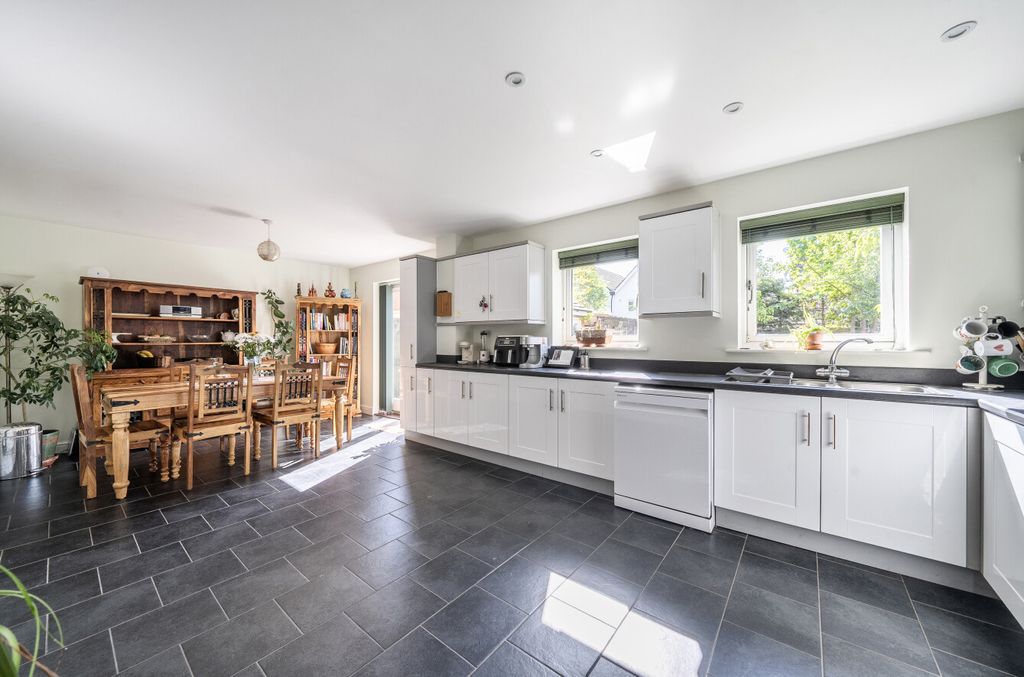 Additional image 5 of 4 bed detached house for saleTornado Chase, Bracknell, Berkshire RG12